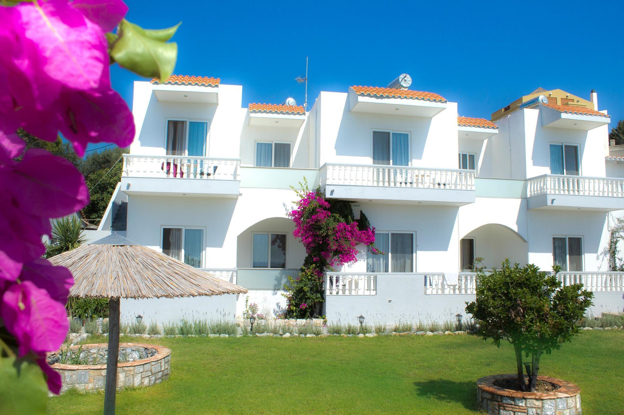 Gardenia Studios Mouresi Exterior photo