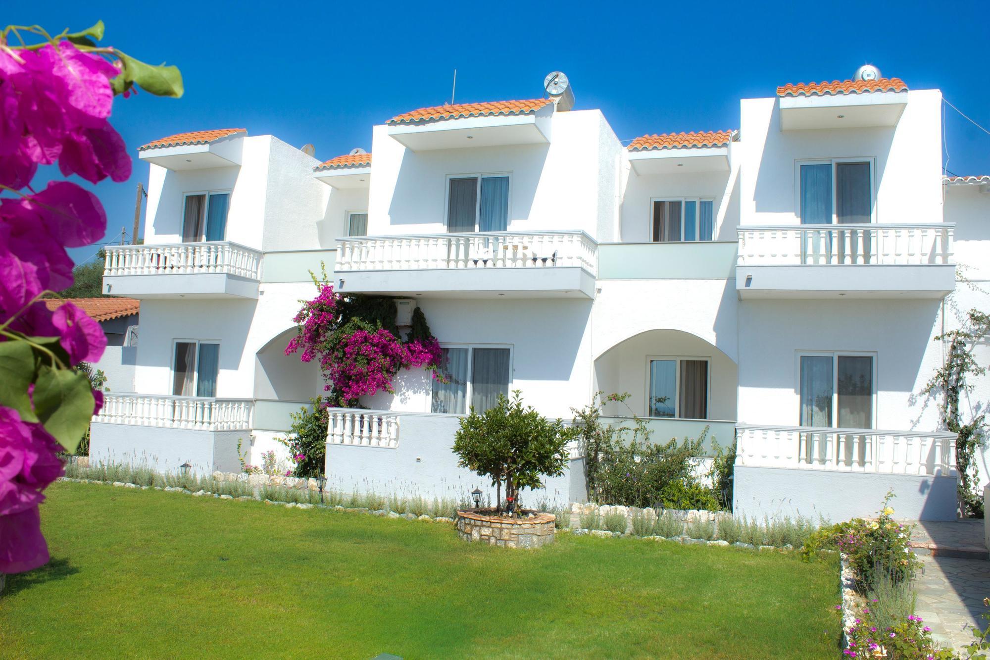 Gardenia Studios Mouresi Exterior photo